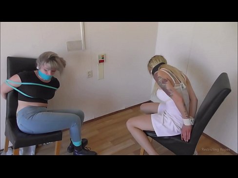 ❤️ Kev quav yeeb quav tshuaj / khi thiab gagged / damsel nyob rau hauv kev nyuaj siab ️❌ Porn video ntawm hmn.dewporn.ru% ib